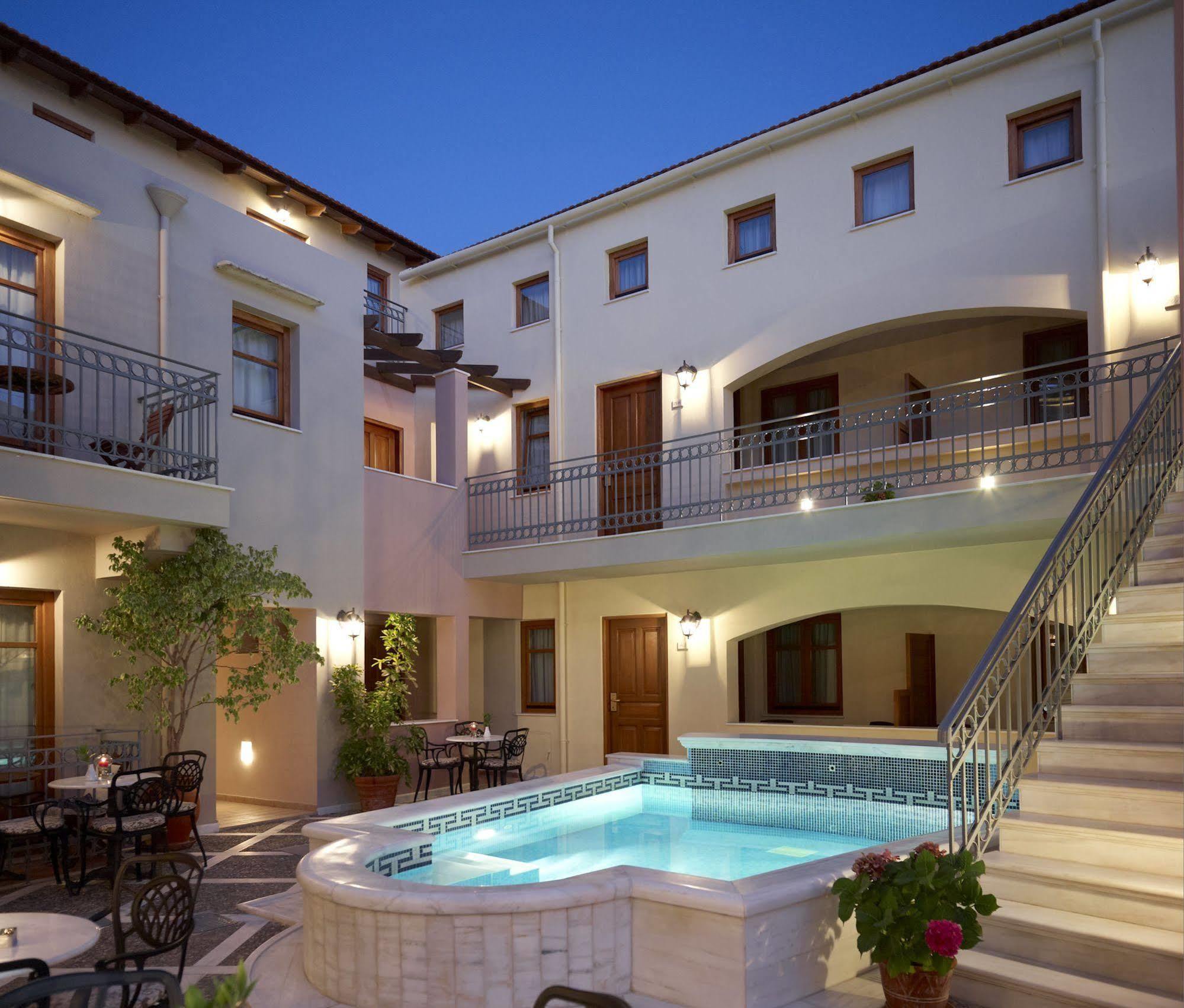 Palazzo Vecchio Exclusive Residence Réthymnon Extérieur photo